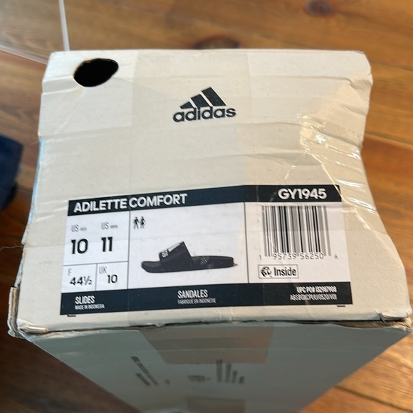 Adidas | Adilette Comfort Slides | Black Cushy Unisex | Men’s 10 / Women’s 11 - Picture 5 of 5